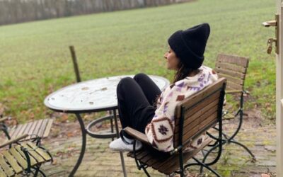 Negatieve gedachten verdwijnen in de rust van de natuur
